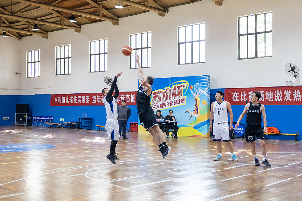 1764035178758244.jpg 25HY7461.jpg